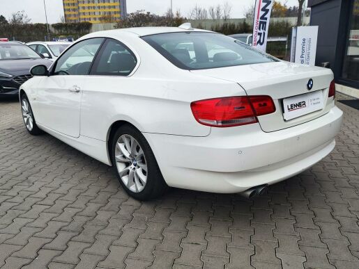 BMW Řada 3 3.0/180kW 330d Coupe