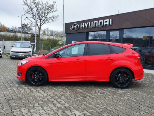 Ford Focus 1.5 Ecoboost Titanium