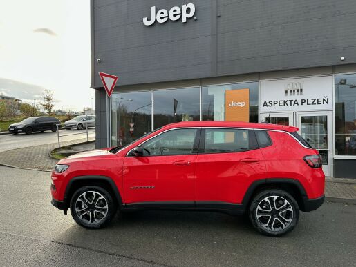 Jeep Compass Altitude 1.5 Turbo e-Hybrid 130k