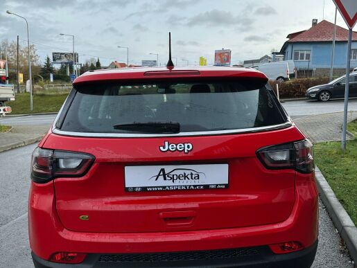 Jeep Compass Altitude 1.5 Turbo e-Hybrid 130k