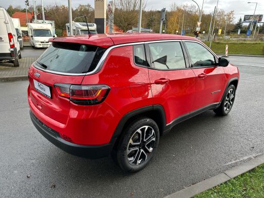 Jeep Compass Altitude 1.5 Turbo e-Hybrid 130k