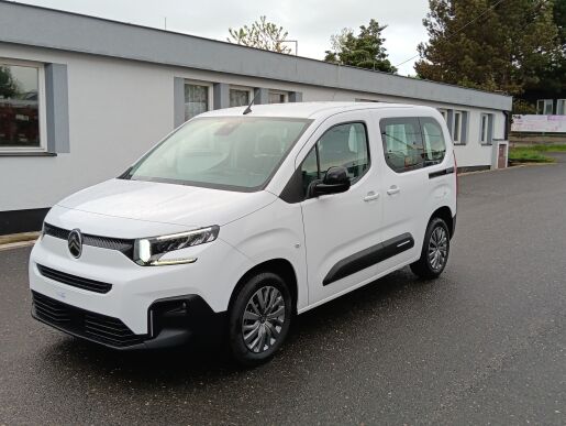 Citroën Berlingo osobní PLUS 1,2 PT 110k MAN6