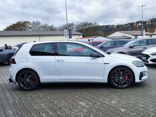 Volkswagen Golf 2.0 TSI/180kW GTI Performance