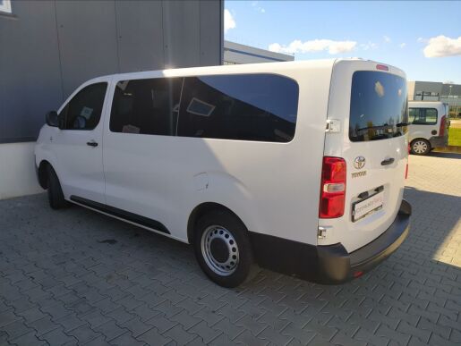 Toyota ProAce 2,0 D-4D 150k  L2 Active 9 míst