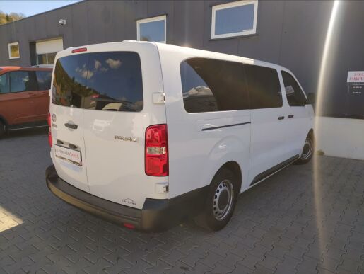 Toyota ProAce 2,0 D-4D 150k  L2 Active 9 míst