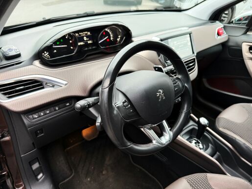 Peugeot 2008 ALLURE 1,6 HDi 92k