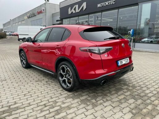 Alfa Romeo Stelvio Veloce 2,0 Turbo 206 kW AWD 8A