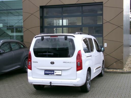 Toyota ProAce City Verso FAMILY 1,5 96kW