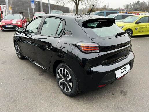 Peugeot 208 STYLE 75k MAN5 