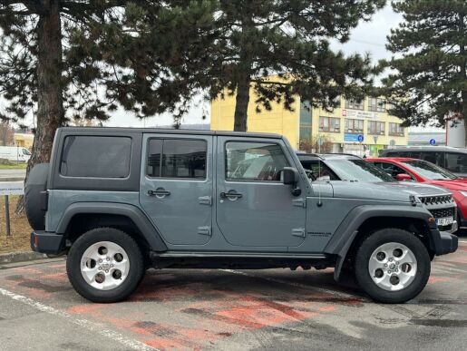 Jeep Wrangler 2,8 CRD  Rubicon/2xlock/ CZ!