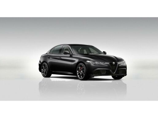 Alfa Romeo Giulia 2.0T 280k AT8 ZF Q4 4x4 Veloce