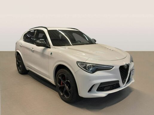 Alfa Romeo Stelvio 2.9T V6 8AT 510k Q4 QUADRIFOGL