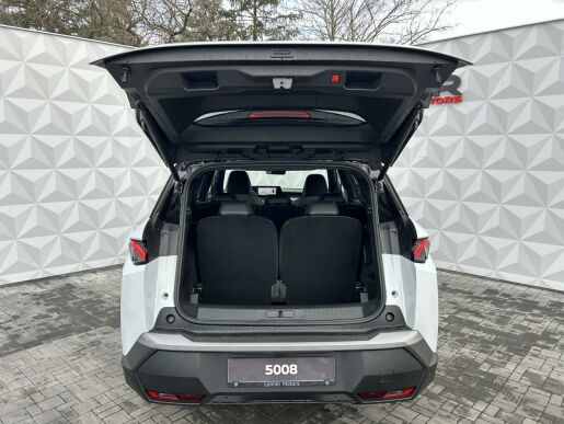 Peugeot 5008 GT 1.2 Hybrid 136k e-DCS6