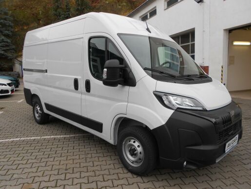 Peugeot Boxer Furgon 3300 L2H2 BlueHDi 120k