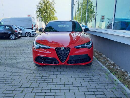 Alfa Romeo Stelvio Veloce 4x4 2,0 280PS