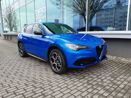 Alfa Romeo Stelvio Veloce 4x4 2,0 280PS