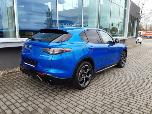 Alfa Romeo Stelvio Veloce 4x4 2,0 280PS