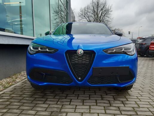 Alfa Romeo Stelvio Veloce 4x4 2,0 280PS