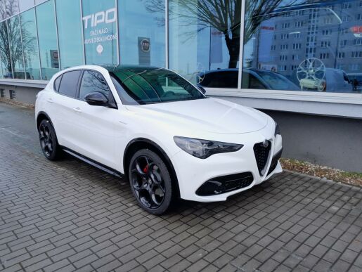 Alfa Romeo Stelvio Veloce 4x4 2,0 280PS