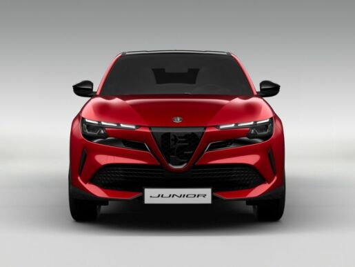 Alfa Romeo Junior Ibrida Speciale 1.2 Turbo Hybr