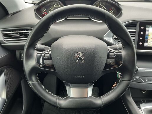 Peugeot 308 1,6 BlueHDI  Active NAVI ČR