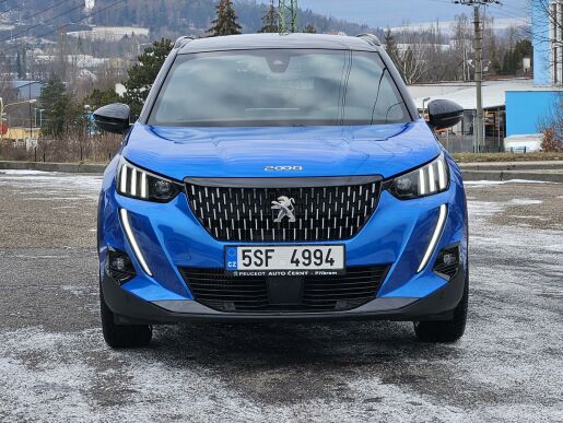 Peugeot 2008 1.2 PT 130 GT EAT8