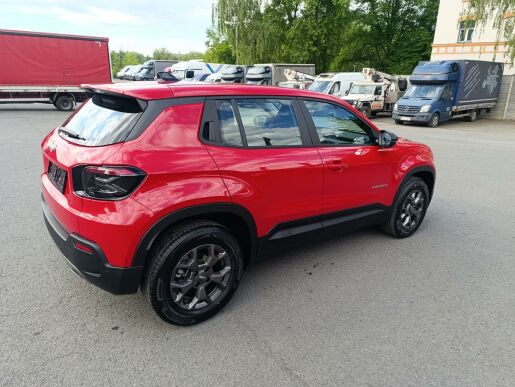 Jeep Avenger Longitude 1,2 T e-Hybrid aut.