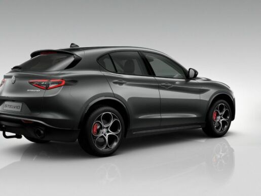 Alfa Romeo Stelvio 2.2 JTDm 210K AT8 Q4 Veloce