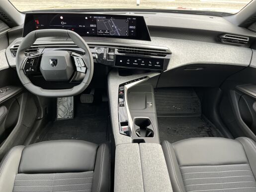 Peugeot 3008 ALLURE Hybrid 136 e-DCS6