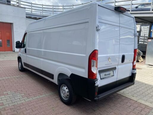 Peugeot Boxer 2,2 140k  Furgon 3500 L3H2