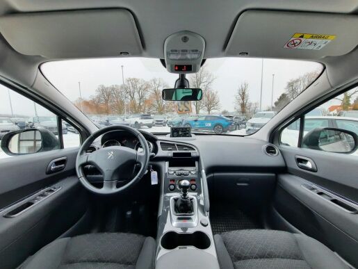 Peugeot 3008 ACTIVE 1,6 BHDI 120k M6