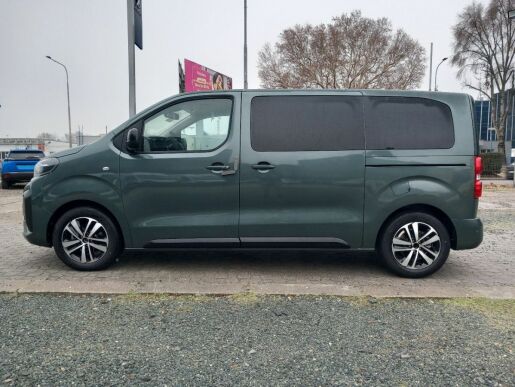 Peugeot Traveller Allure Standard 2.0 BlueHDi 18