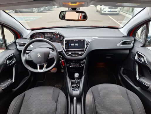 Peugeot 208 1,2 PureTech  Allure AT