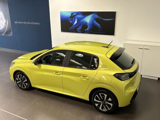 Peugeot 208 STYLE Elektromotor 100 kW / 136 k (Baterie 50 kWh)