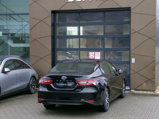 Toyota Camry EXECUTIVE 2.5 HEV 160kW CVT