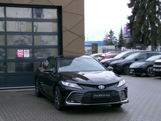 Toyota Camry EXECUTIVE 2.5 HEV 160kW CVT