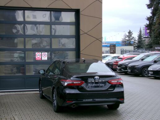 Toyota Camry EXECUTIVE 2.5 HEV 160kW CVT