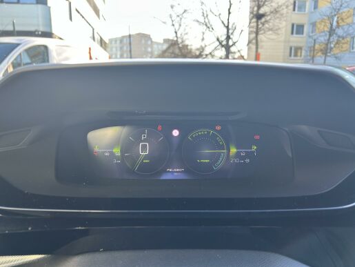 Peugeot 308 SW GT Hybrid 136 e-DCS6