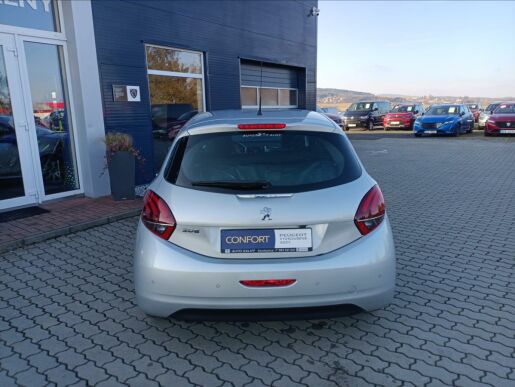 Peugeot 208 ACTIVE 1.2 PureTech 82k MAN5