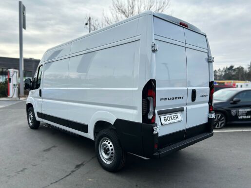 Peugeot Boxer e-Boxer Furgon 4350 L3H2 200 kW 110 kWh