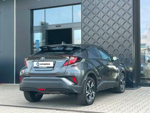 Toyota C-HR STYLE 1.8 HYBRID 90 kW