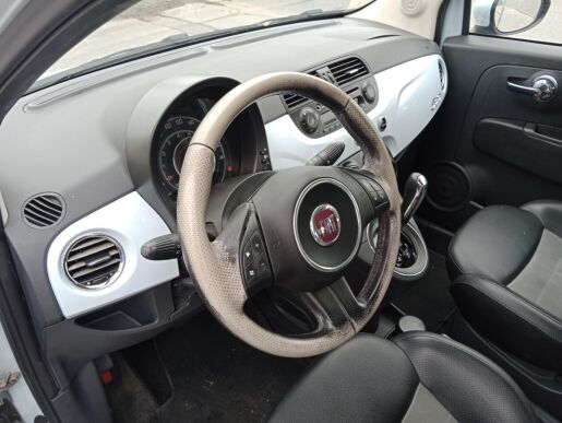 Fiat 500 1.2i A/T Sport / klimatizace manuální