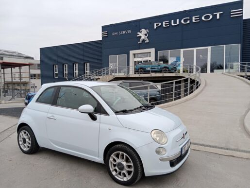 Fiat 500 1.2i A/T Sport / klimatizace manuální