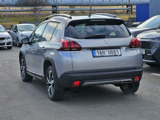 Peugeot 2008 1.2 PT 110 GT line EAT6