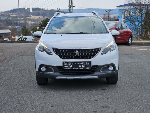 Peugeot 2008 1.2 PT 110 ALLURE MAN5