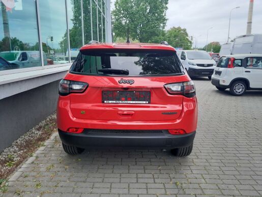 Jeep Compass 1.5 130 PS NIGHT EAGLE Automat