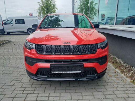 Jeep Compass 1.5 130 PS NIGHT EAGLE Automat