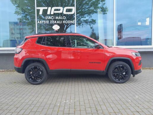 Jeep Compass 1.5 130 PS NIGHT EAGLE Automat