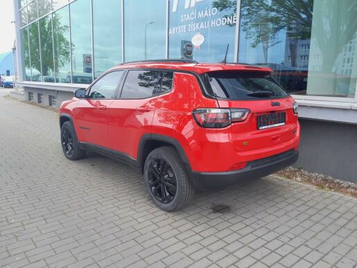 Jeep Compass 1.5 130 PS NIGHT EAGLE Automat