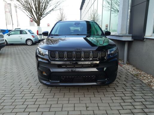 Jeep Compass 1.5 130 PS NIGHT EAGLE Automat